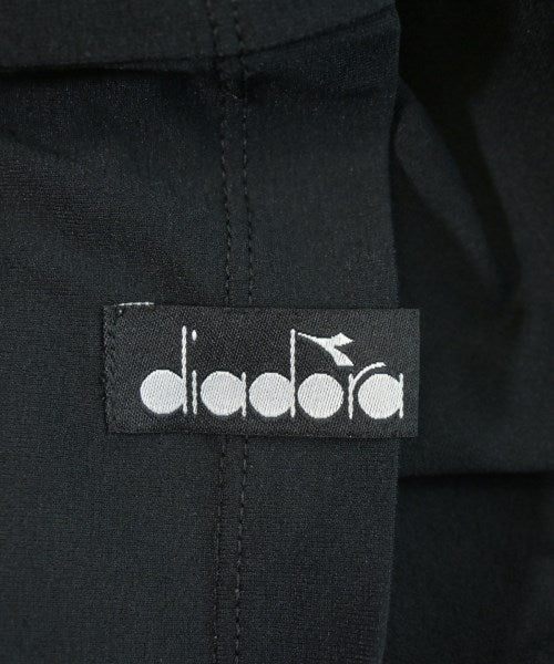 diadora เสื้อยืด/เสื้อท็อปส์