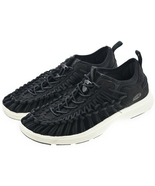 KEEN รองเท้าผ้าใบ