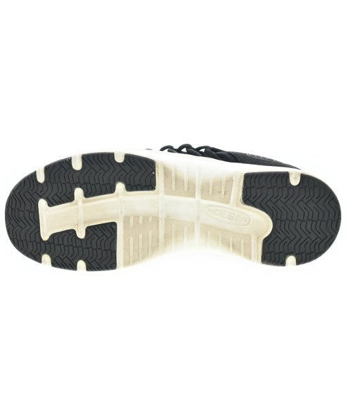 KEEN รองเท้าผ้าใบ