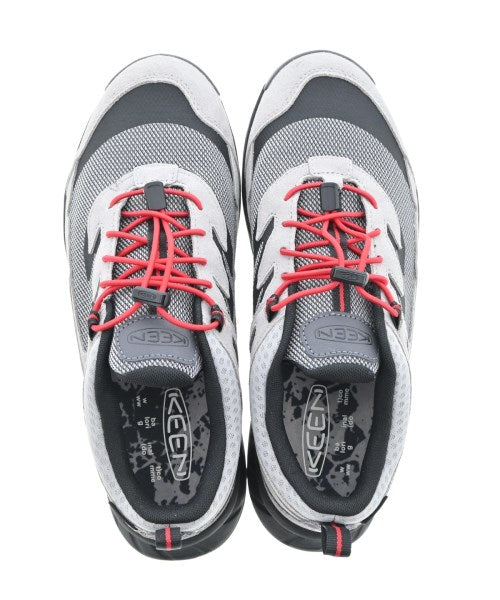 KEEN รองเท้าผ้าใบ