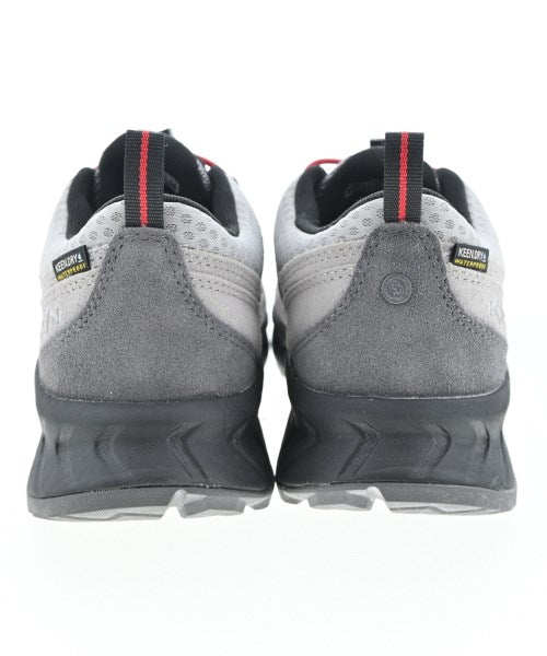 KEEN รองเท้าผ้าใบ