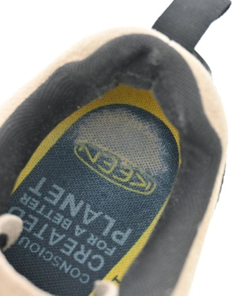 KEEN รองเท้าผ้าใบ