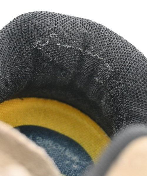 KEEN รองเท้าผ้าใบ