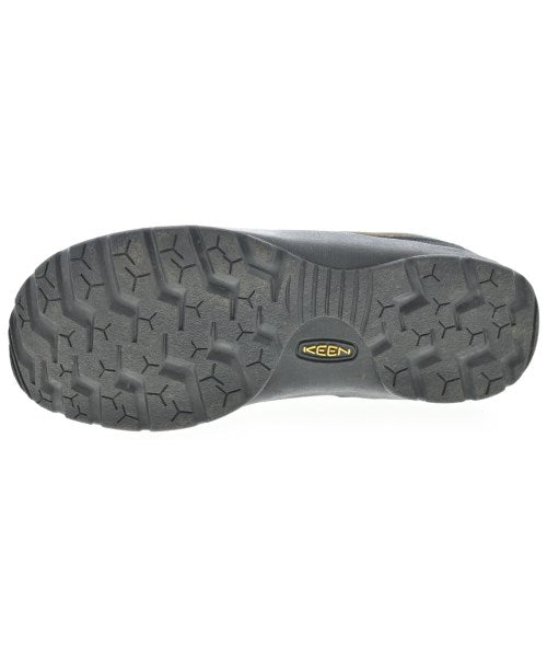 KEEN รองเท้าผ้าใบ