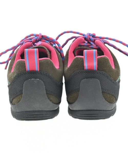 KEEN รองเท้าผ้าใบ