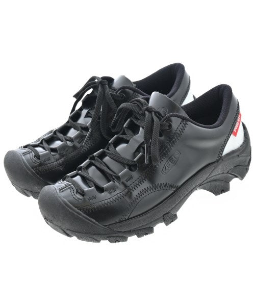 KEEN รองเท้าผ้าใบ