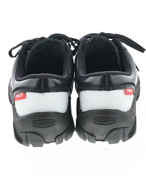 KEEN รองเท้าผ้าใบ