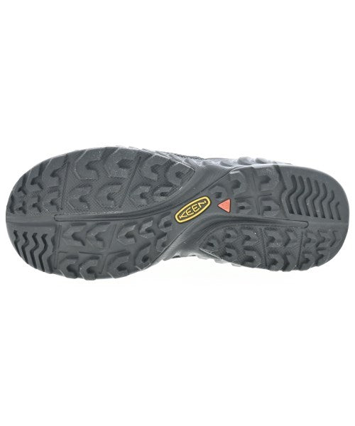 KEEN รองเท้าผ้าใบ