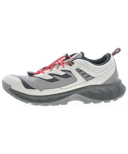 KEEN รองเท้าผ้าใบ