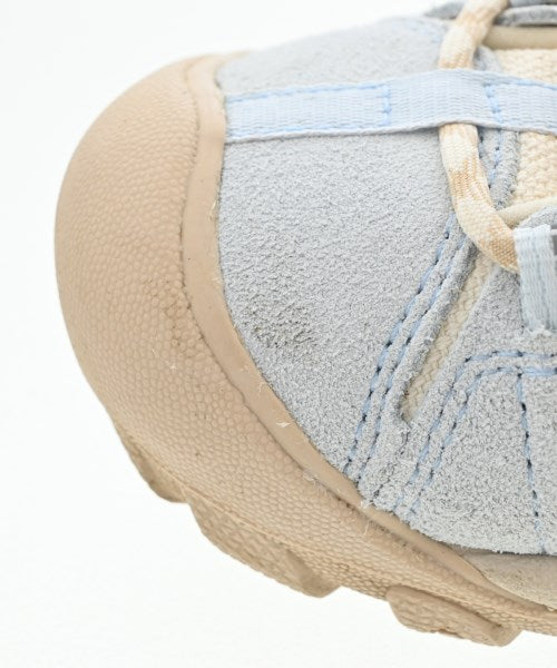 KEEN รองเท้าผ้าใบ