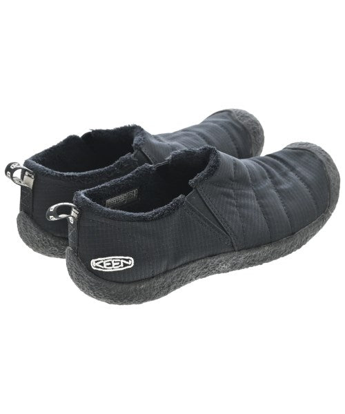 KEEN รองเท้าผ้าใบ
