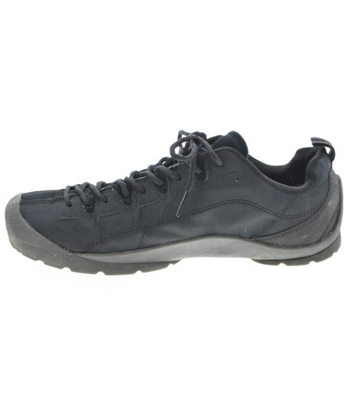 KEEN รองเท้าผ้าใบ