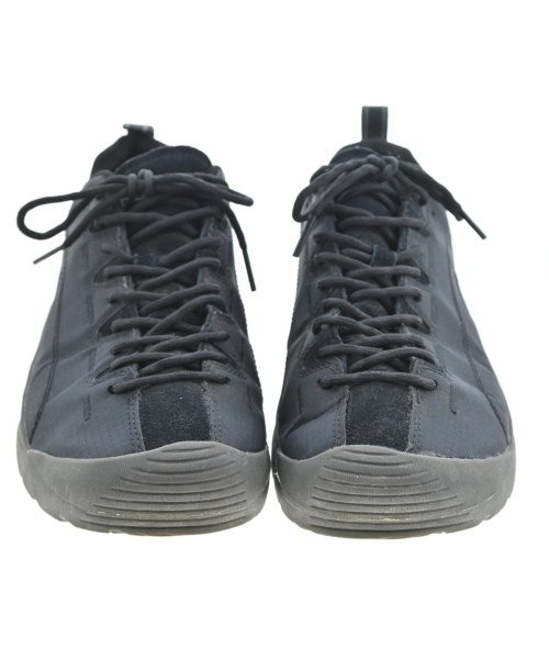 KEEN รองเท้าผ้าใบ