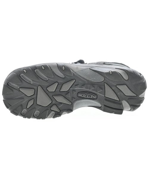 KEEN รองเท้าผ้าใบ