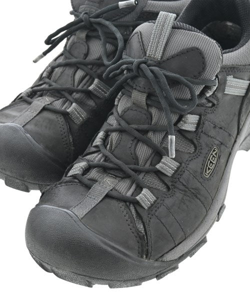 KEEN รองเท้าผ้าใบ