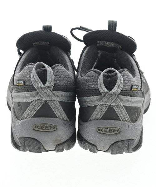 KEEN รองเท้าผ้าใบ