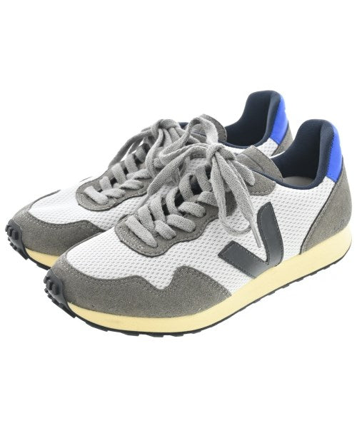 VEJA รองเท้าผ้าใบ