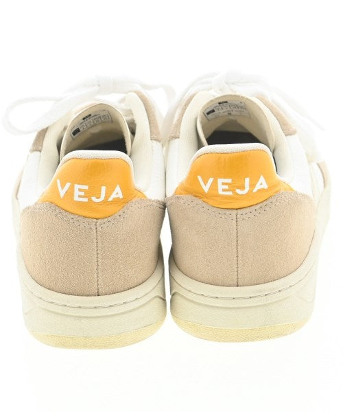 VEJA รองเท้าผ้าใบ