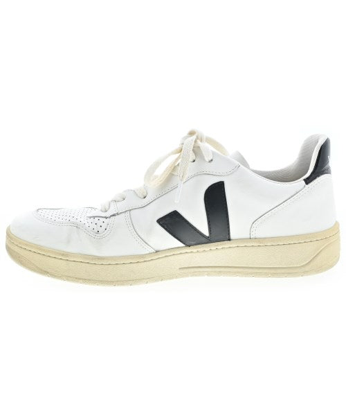 VEJA รองเท้าผ้าใบ