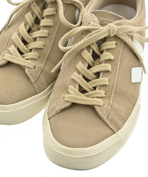 VEJA รองเท้าผ้าใบ