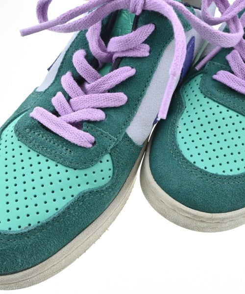 VEJA รองเท้าผ้าใบ