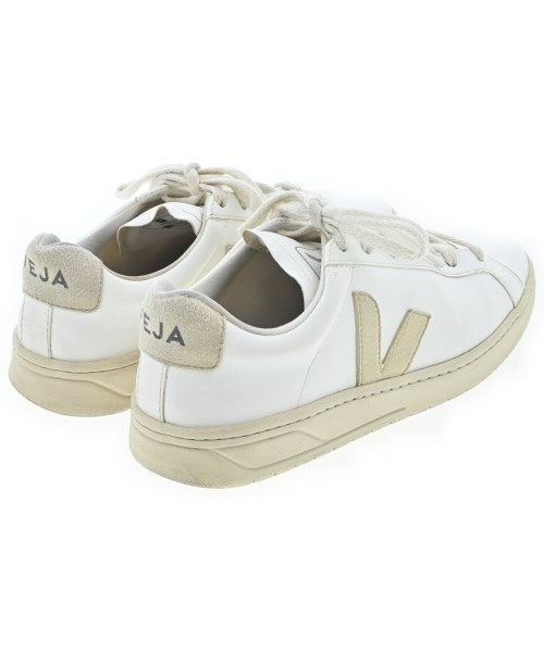 VEJA รองเท้าผ้าใบ