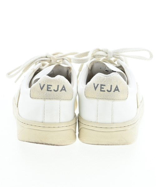 VEJA รองเท้าผ้าใบ