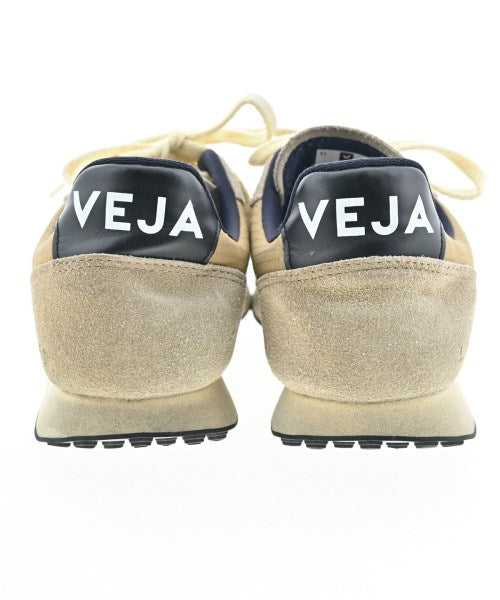 VEJA รองเท้าผ้าใบ