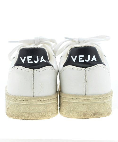 VEJA รองเท้าผ้าใบ