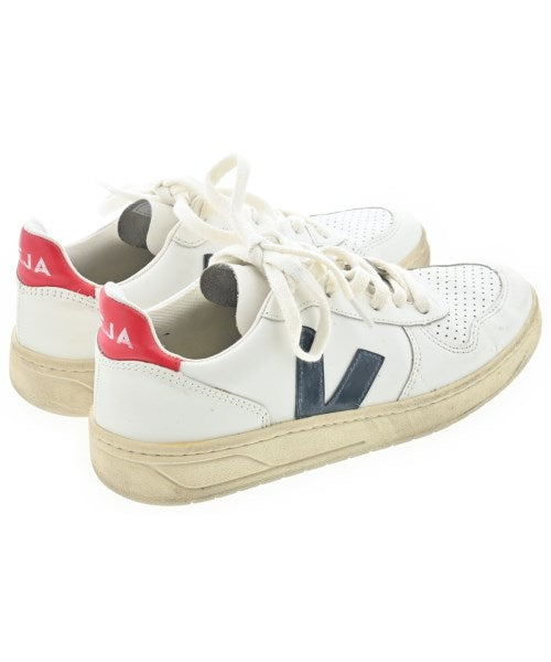 VEJA รองเท้าผ้าใบ
