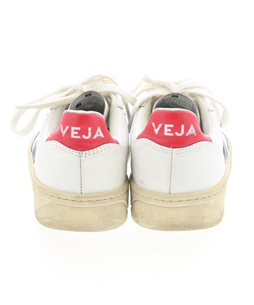 VEJA รองเท้าผ้าใบ
