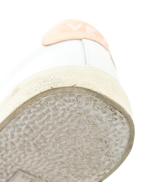 VEJA รองเท้าผ้าใบ