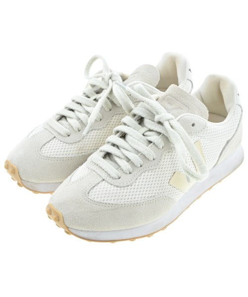 VEJA รองเท้าผ้าใบ