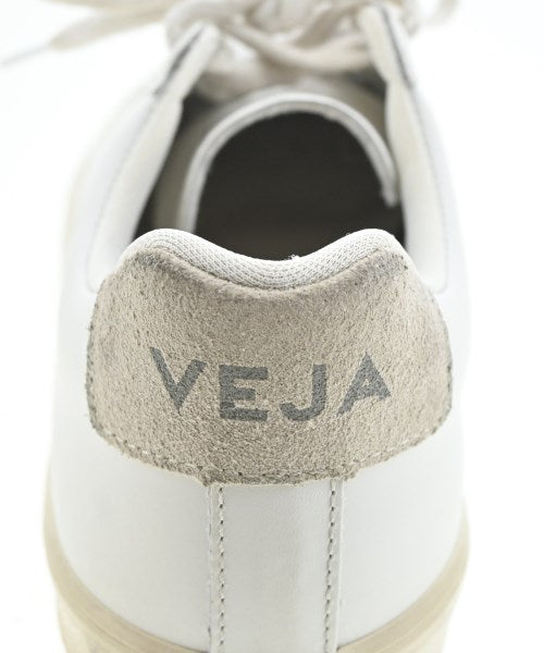 VEJA รองเท้าผ้าใบ