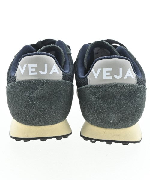 VEJA รองเท้าผ้าใบ