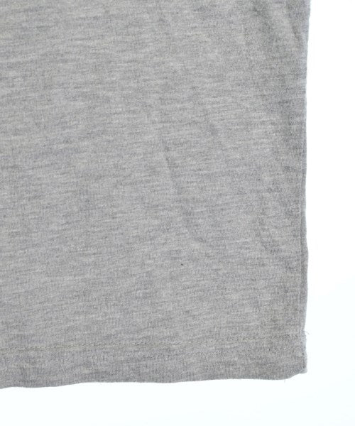 POLER เสื้อยืด/เสื้อท็อปส์