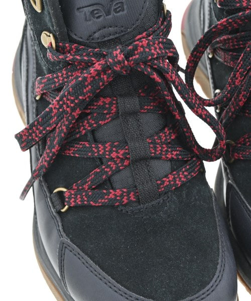 Teva รองเท้าผ้าใบ