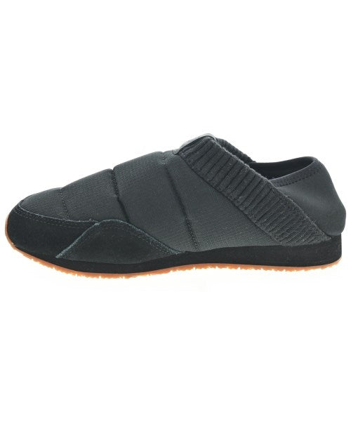 Teva รองเท้า อื่น