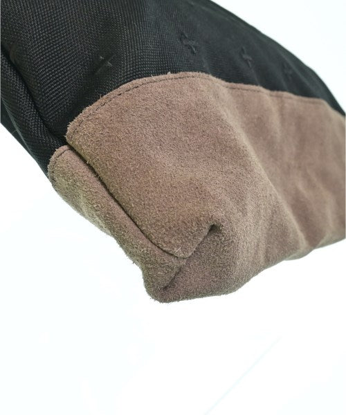 ficouture คลัตช์