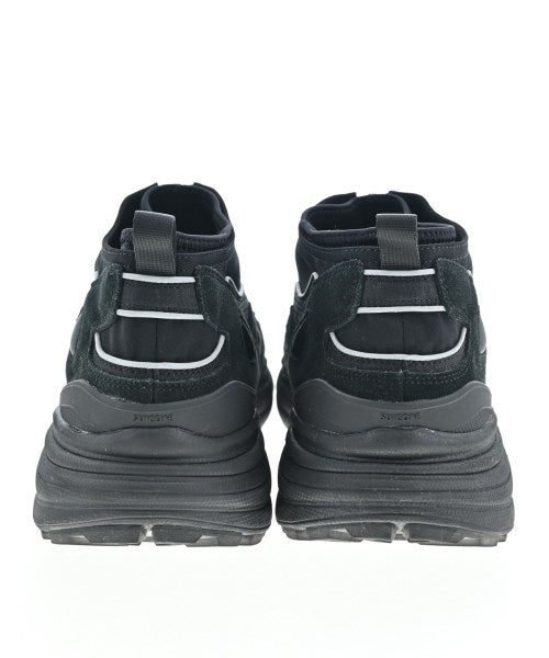 Suicoke รองเท้าผ้าใบ