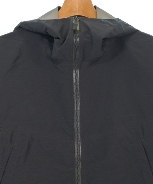ARC'TERYX VEILANCE เสื้อพาร์กาภูเขา