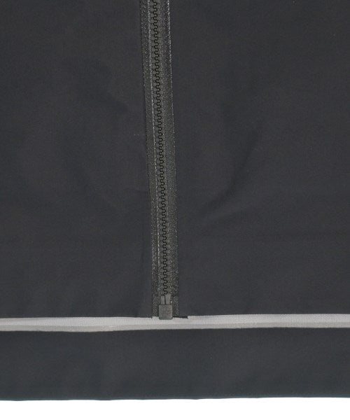 ARC'TERYX VEILANCE เสื้อพาร์กาภูเขา
