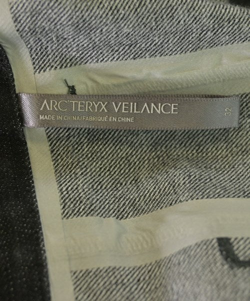 ARC'TERYX VEILANCE ยีนส์