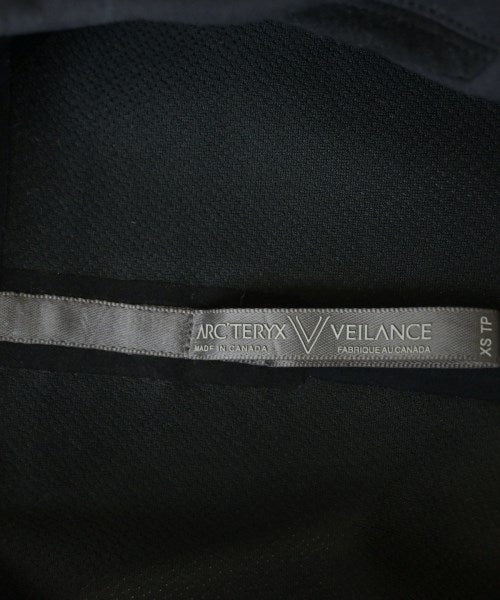 ARC'TERYX VEILANCE แจ็คเก็ตลำลอง