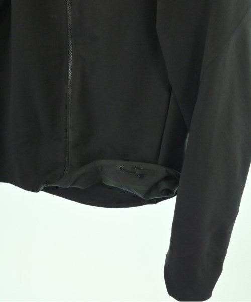 ARC'TERYX VEILANCE แจ็คเก็ตเบลาส์ อื่น