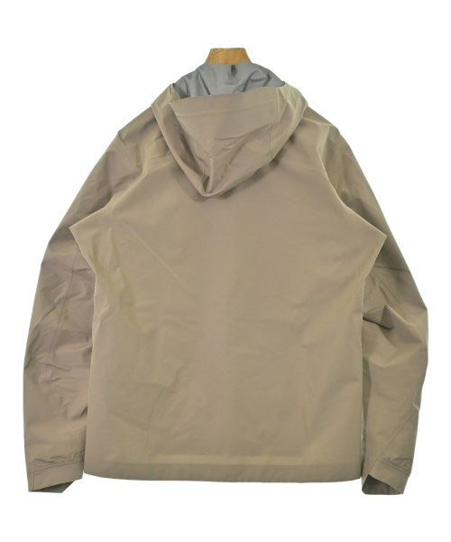 ARC'TERYX VEILANCE เสื้อพาร์กาภูเขา