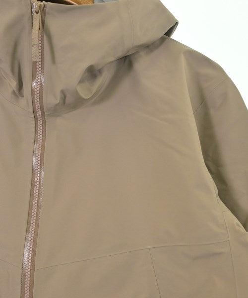 ARC'TERYX VEILANCE เสื้อพาร์กาภูเขา