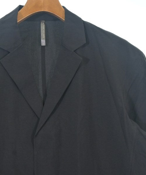 ARC'TERYX VEILANCE แจ็คเก็ตลำลอง
