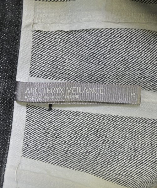 ARC'TERYX VEILANCE ยีนส์
