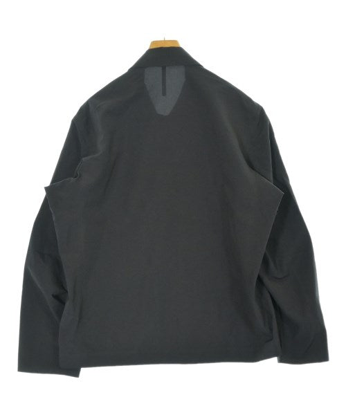 ARC'TERYX VEILANCE แจ็คเก็ตเบลาส์ อื่น